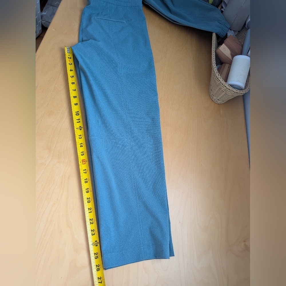 Lululemon Ventlight Zippered Jumpsuit Size 4 Color Tidewater Teal With Pockets - Picture 16 of 16